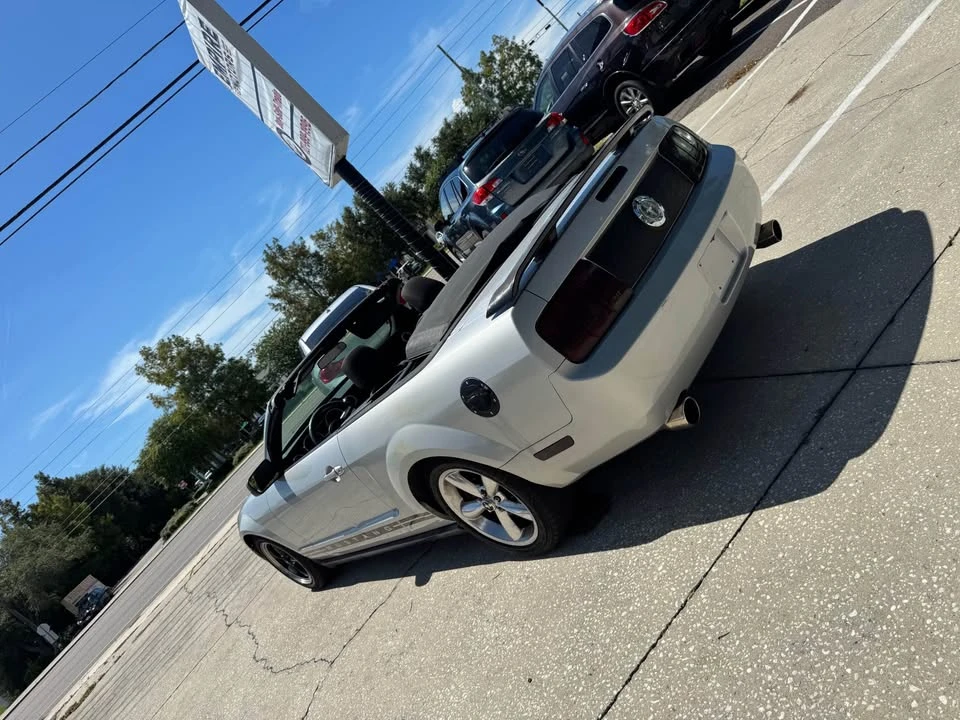 2005 Ford S197 Mustang - Image 2 of 18