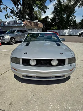 2005 Ford Mustang Premium