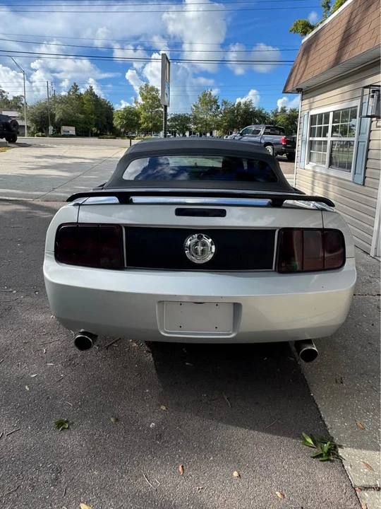 2005 Ford S197 Mustang - Image 9 of 14