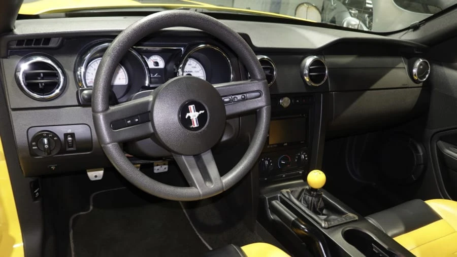 2005 Ford S197 Mustang - Image 5 of 27