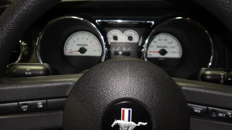 2005 Ford S197 Mustang - Image 6 of 27