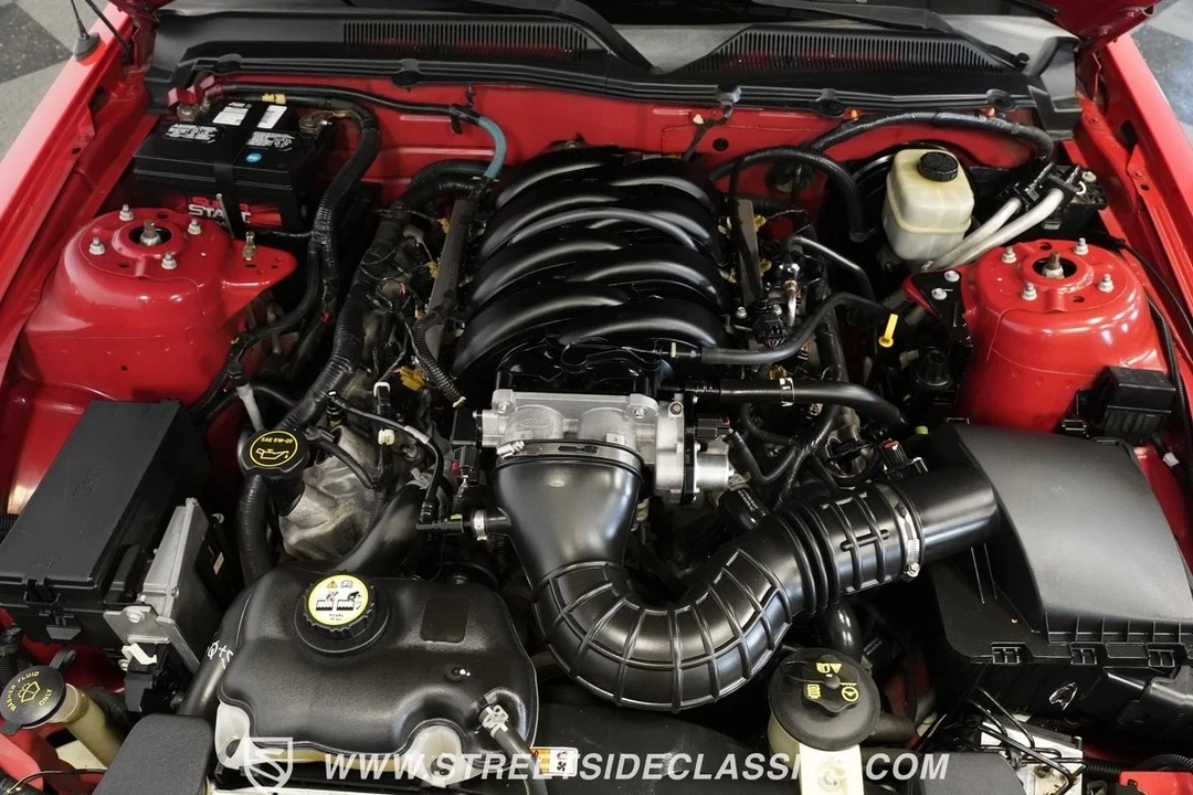 2005 Ford S197 Mustang - Image 5 of 12