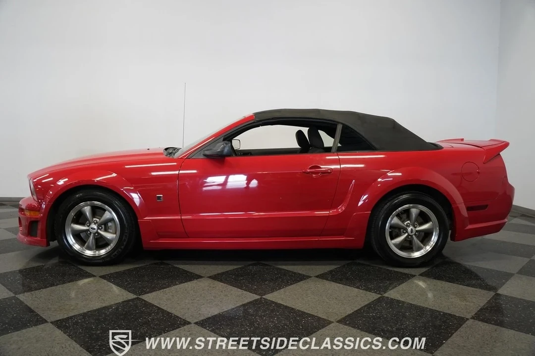 2005 Ford S197 Mustang - Image 12 of 12