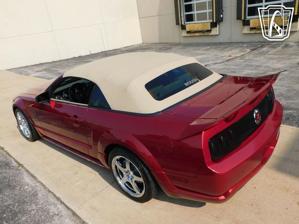 2005 Ford S197 Mustang - Image 11 of 12