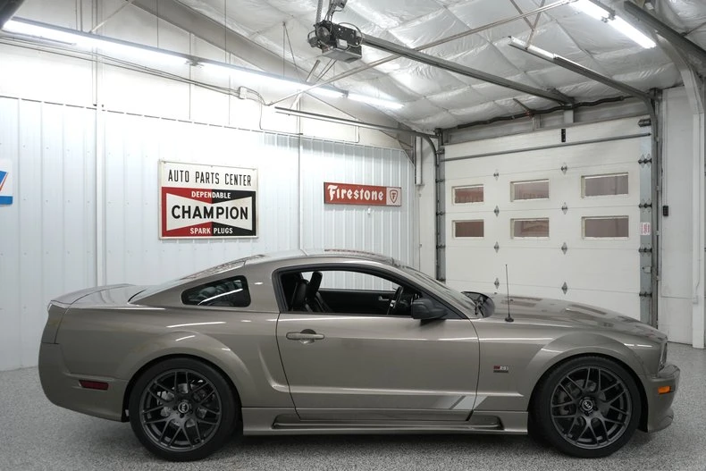 2005 Ford S197 Mustang - Image 18 of 31