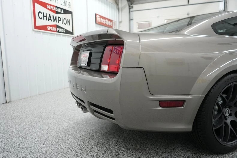 2005 Ford S197 Mustang - Image 14 of 31