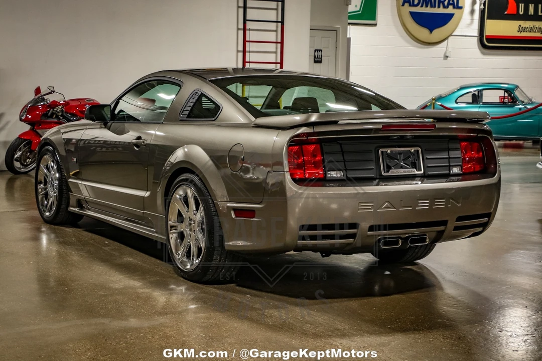 2005 Ford S197 Mustang - Image 13 of 21
