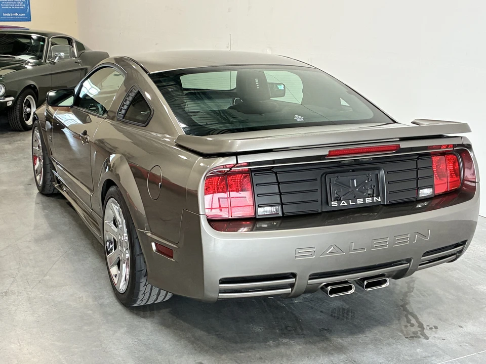 2005 Ford S197 Mustang - Image 5 of 11