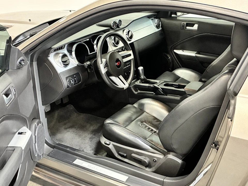 2005 Ford S197 Mustang - Image 6 of 11