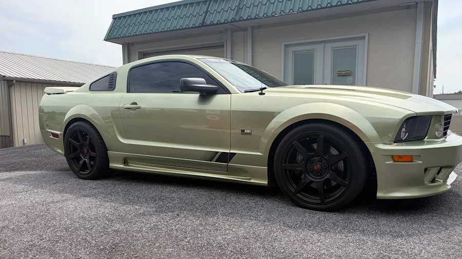 2005 Ford S197 Mustang - Image 8 of 17