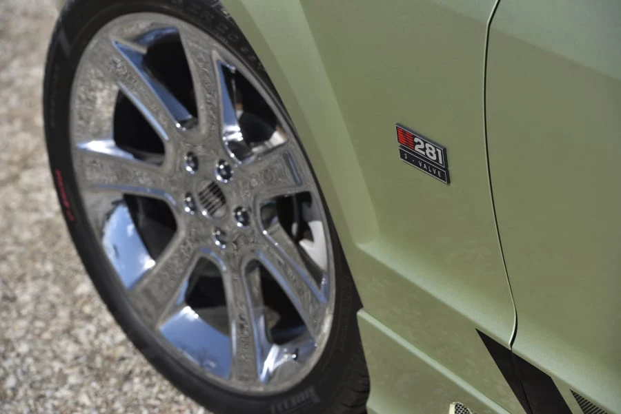 2005 Ford S197 Mustang - Image 17 of 31