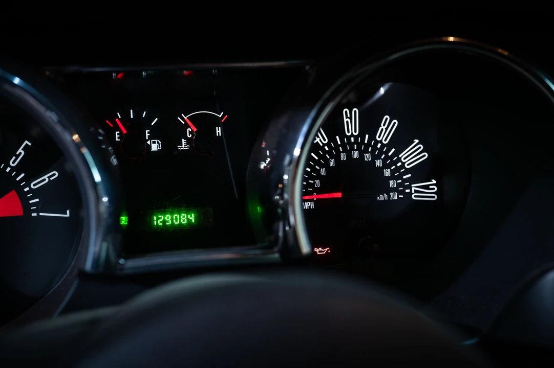 2005 Ford S197 Mustang - Image 18 of 31