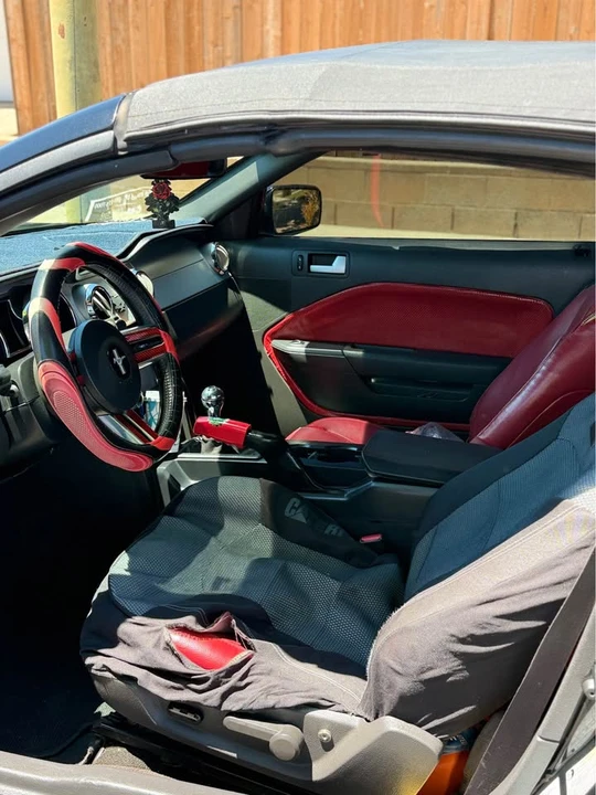 2005 Ford S197 Mustang - Image 4 of 11