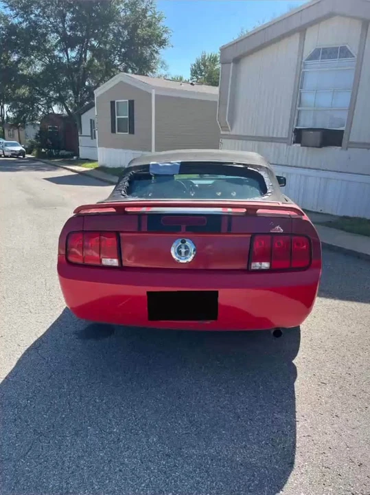 2005 Ford S197 Mustang - Image 2 of 6