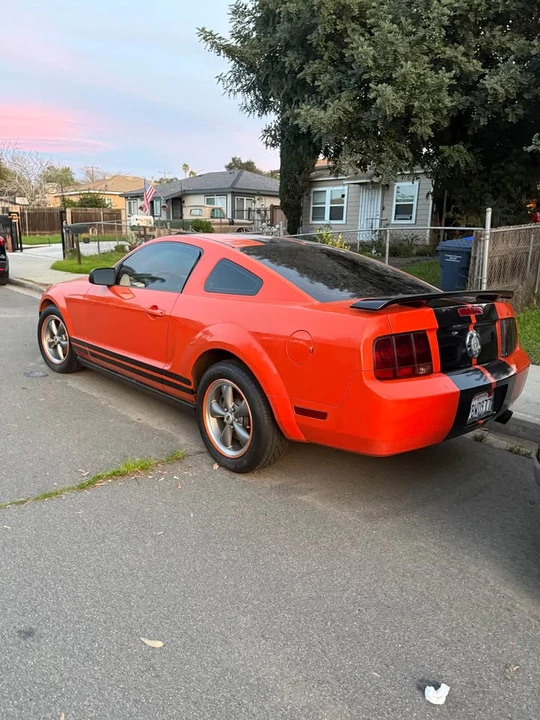 2005 Ford S197 Mustang - Image 2 of 6