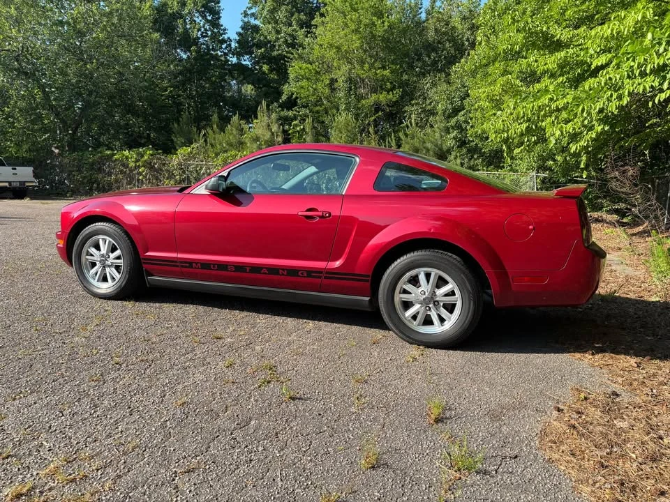 2005 Ford S197 Mustang - Image 4 of 13