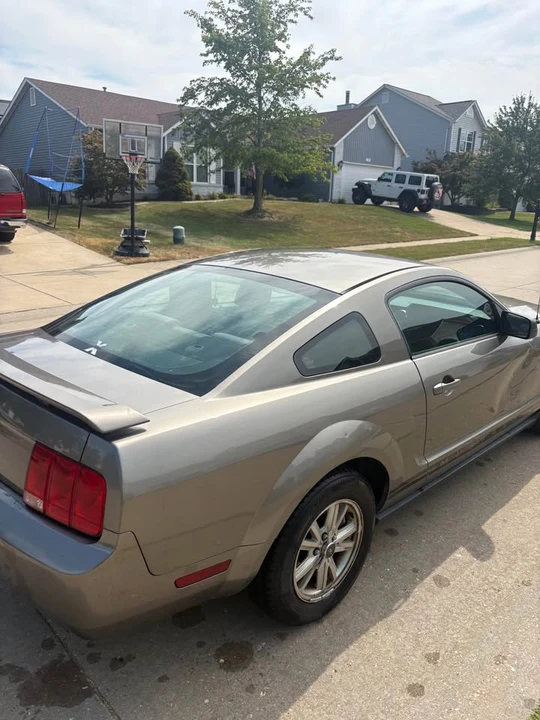 2005 Ford S197 Mustang - Image 5 of 15