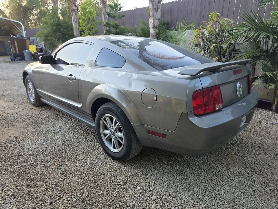 2005 Ford S197 Mustang - Image 6 of 8