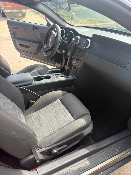 2005 Ford S197 Mustang - Image 12 of 15