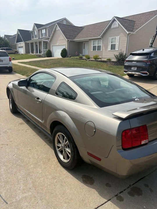 2005 Ford S197 Mustang - Image 3 of 15