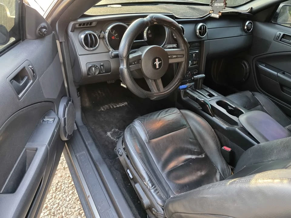 2005 Ford S197 Mustang - Image 7 of 8