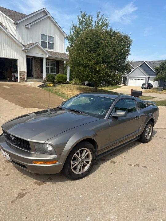 2005 Ford S197 Mustang - Image 2 of 15