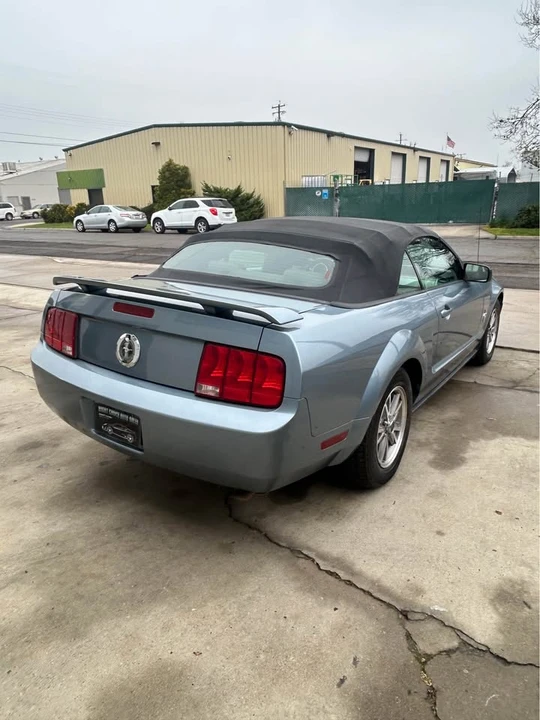 2005 Ford S197 Mustang - Image 5 of 10