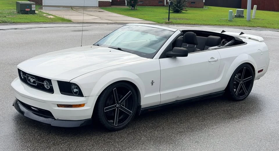 2005 Ford S197 Mustang - Image 3 of 20