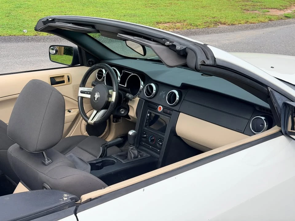 2005 Ford S197 Mustang - Image 9 of 20