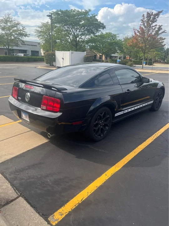 2005 Ford S197 Mustang - Image 3 of 15