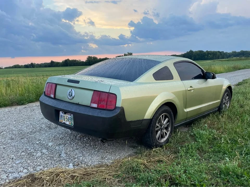 2005 Ford S197 Mustang - Image 11 of 20