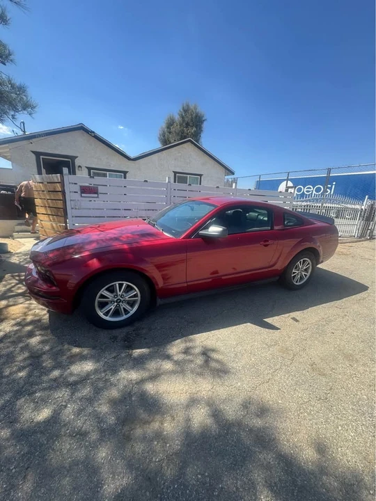 2005 Ford S197 Mustang - Image 2 of 8