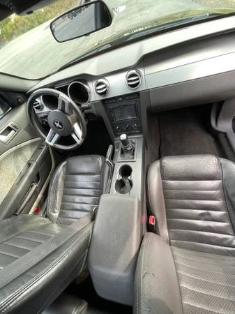 2005 Ford S197 Mustang - Image 12 of 20