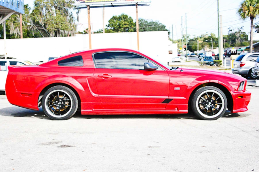 2005 Ford S197 Mustang - Image 2 of 8