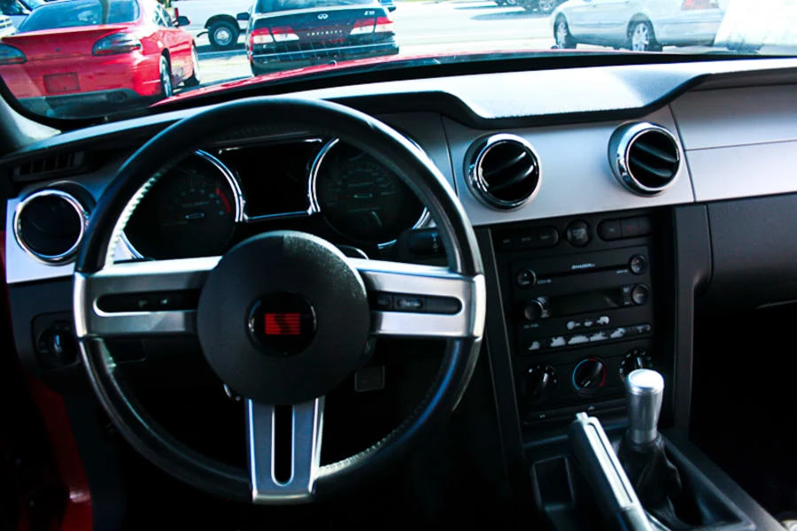 2005 Ford S197 Mustang - Image 6 of 8