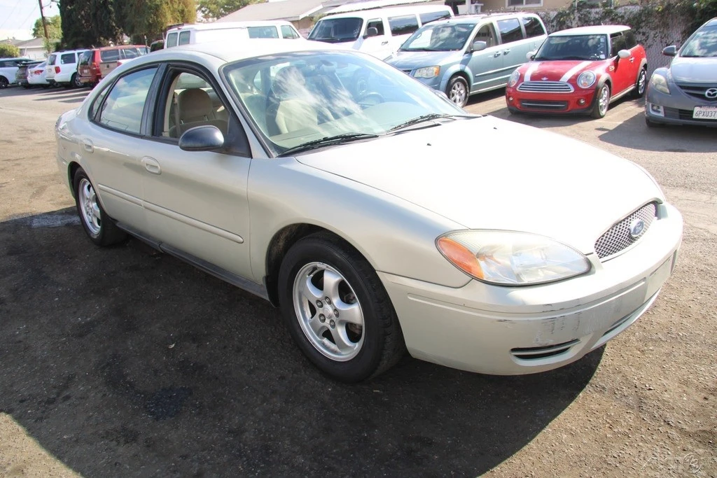 2005 Ford Taurus 4th Gen - Image 8 of 21