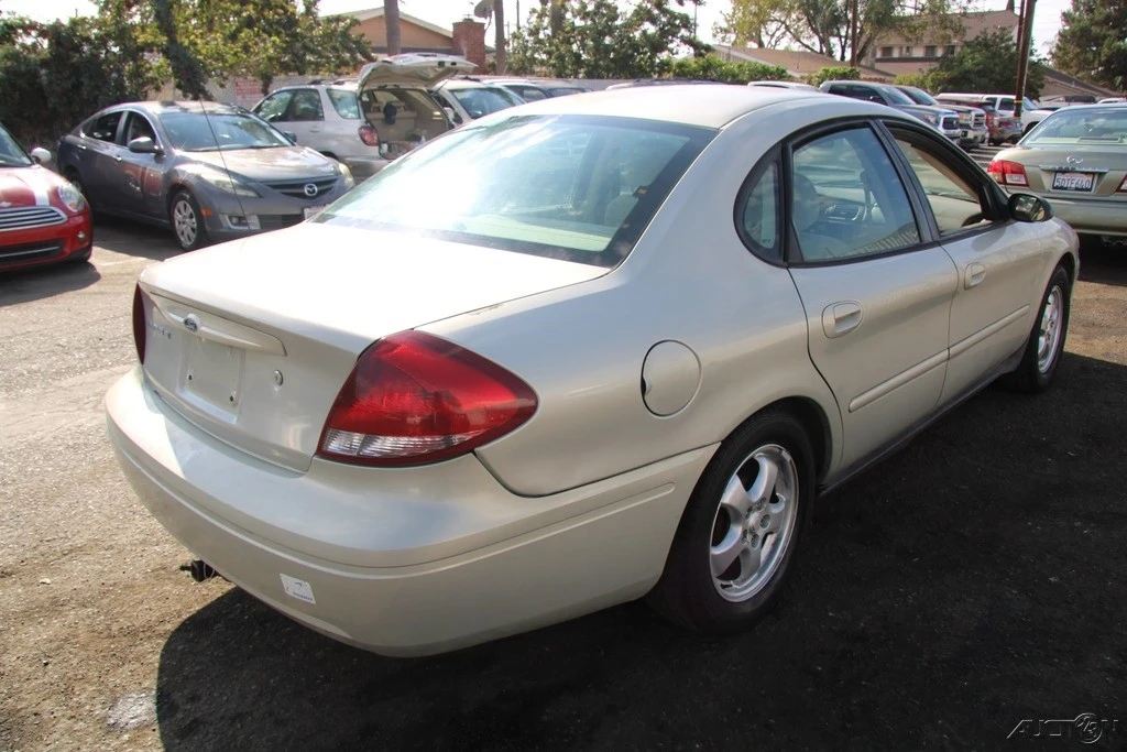 2005 Ford Taurus 4th Gen - Image 6 of 21