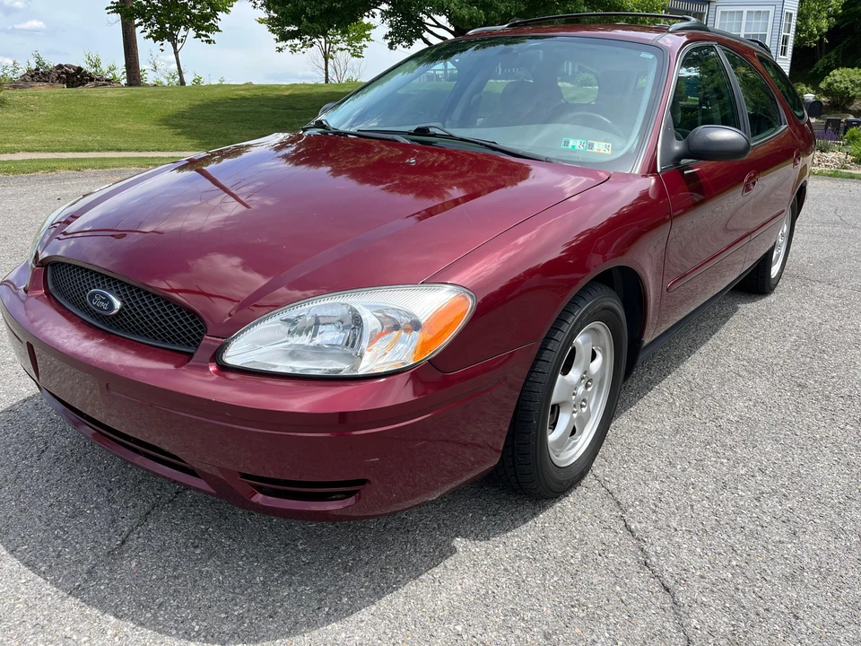 2005 Ford Taurus 4th Gen - Image 8 of 31
