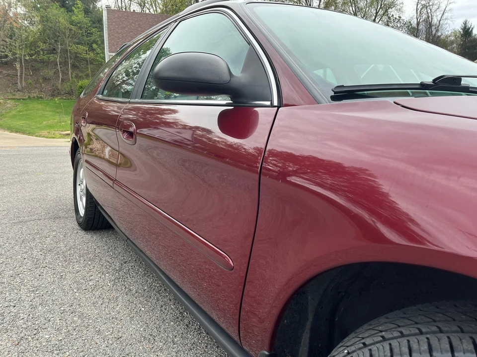 2005 Ford Taurus 4th Gen - Image 25 of 31