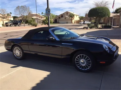 2005 Ford Thunderbird