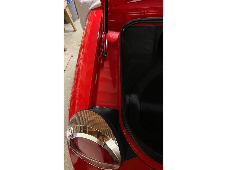 2005 Ford Thunderbird 11th Gen - Image 20 of 31