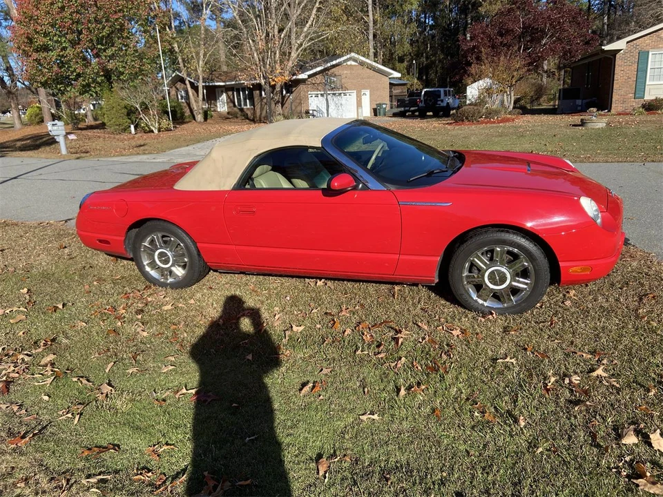 2005 Ford Thunderbird 11th Gen - Image 4 of 31