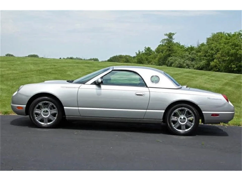 2005 Ford Thunderbird 11th Gen - Image 3 of 14