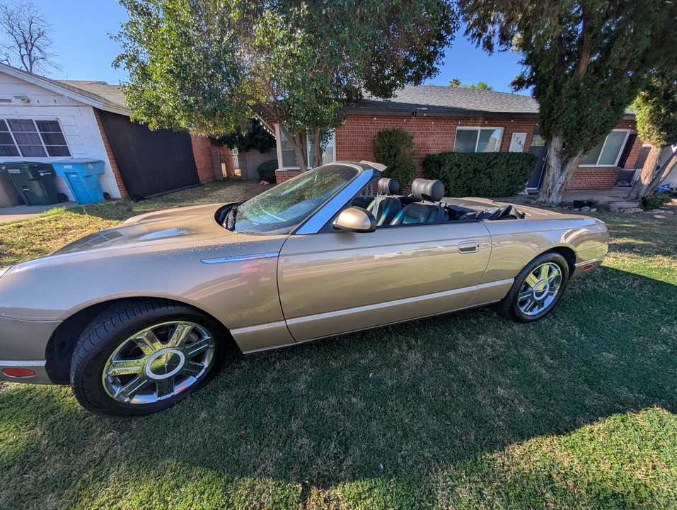 2005 Ford Thunderbird 11th Gen - Image 7 of 21