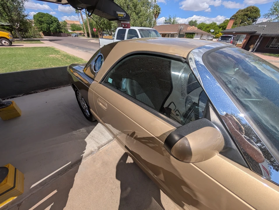 2005 Ford Thunderbird 11th Gen - Image 17 of 21