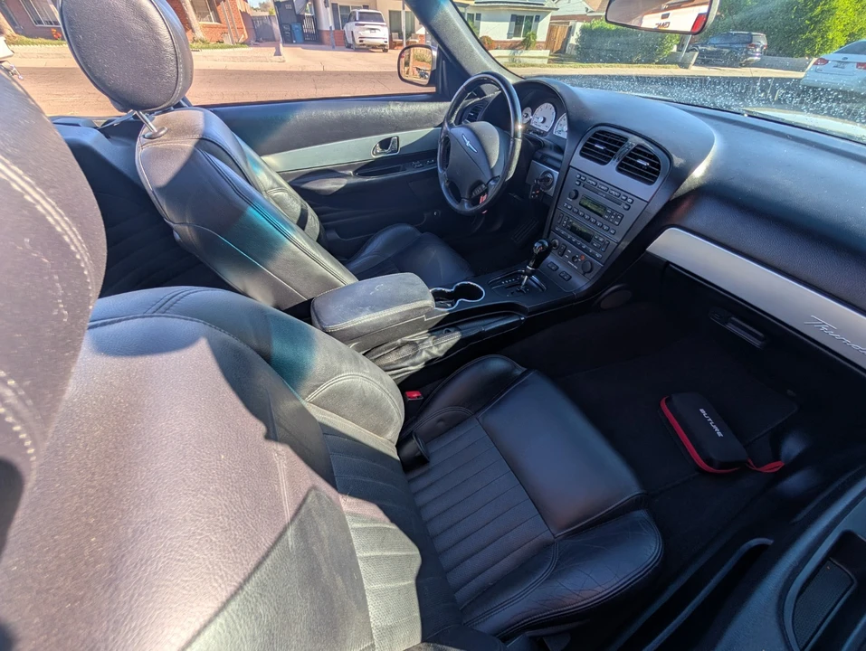 2005 Ford Thunderbird 11th Gen - Image 11 of 21