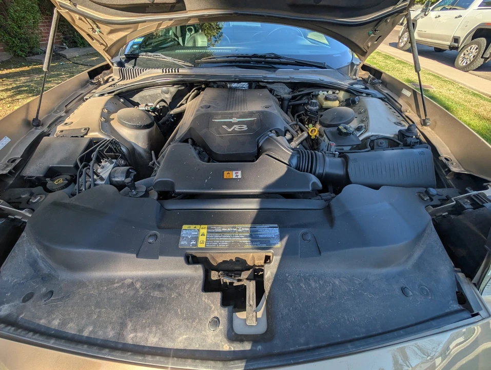2005 Ford Thunderbird 11th Gen - Image 19 of 21