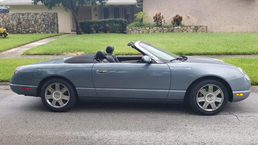 2005 Ford Thunderbird 11th Gen - Image 12 of 15