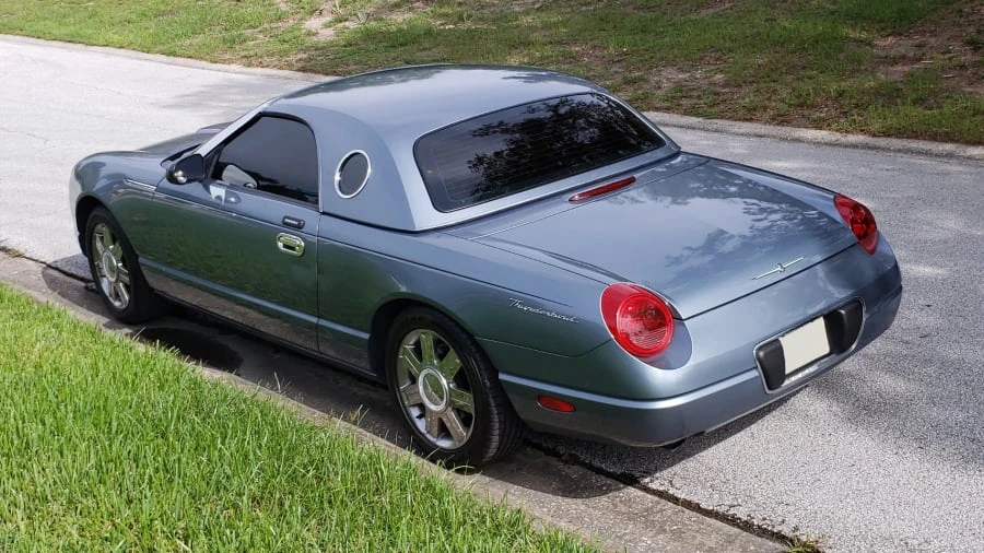 2005 Ford Thunderbird 11th Gen - Image 2 of 15