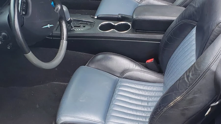 2005 Ford Thunderbird 11th Gen - Image 4 of 15